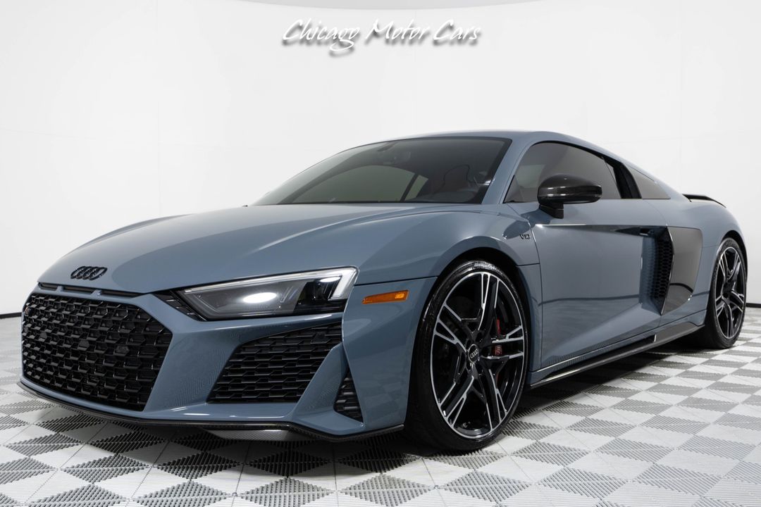 2023 Audi R8 V10 Performance