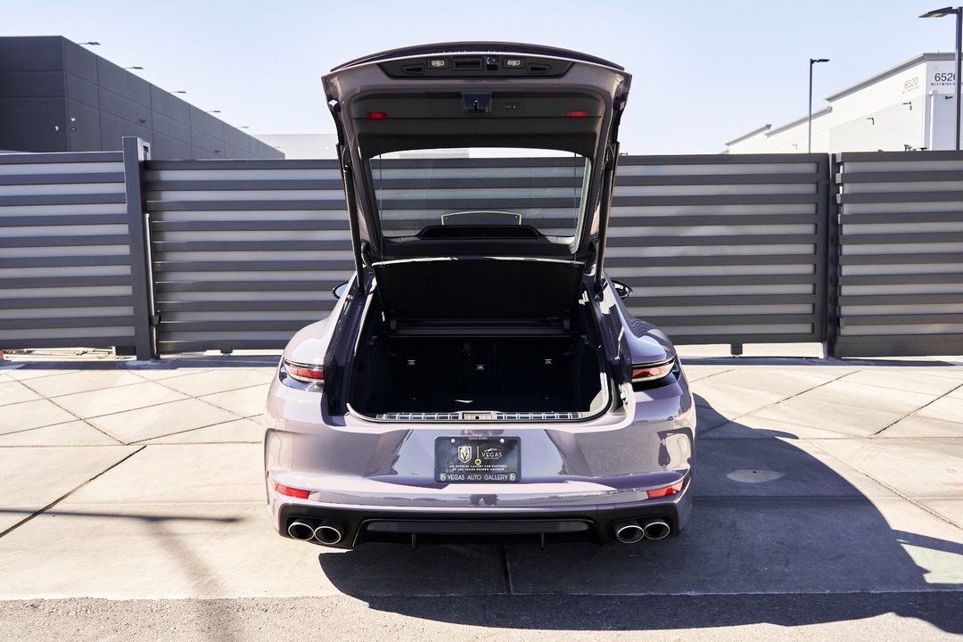 2025 Porsche Panamera E-Hybrid