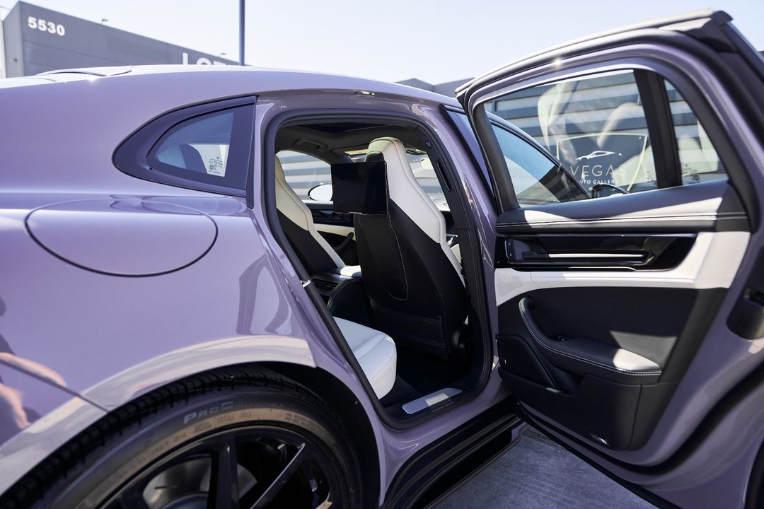 2025 Porsche Panamera E-Hybrid