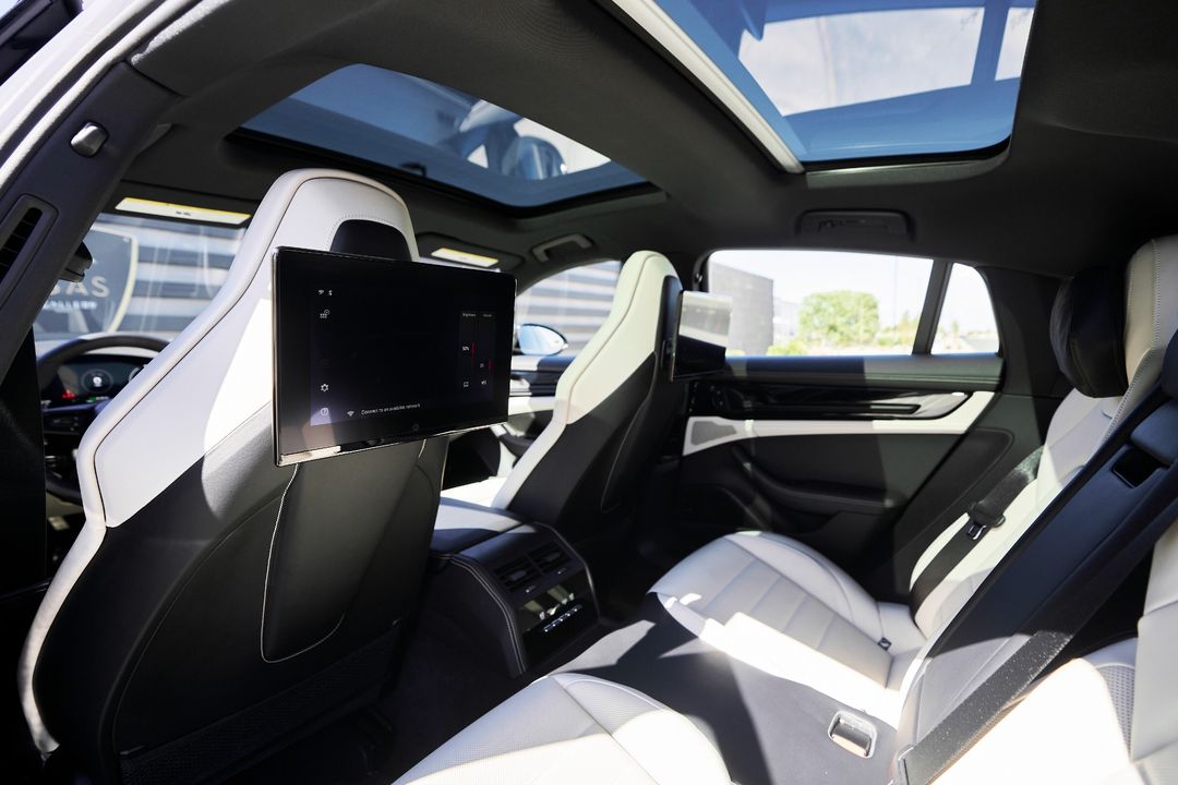 2025 Porsche Panamera E-Hybrid