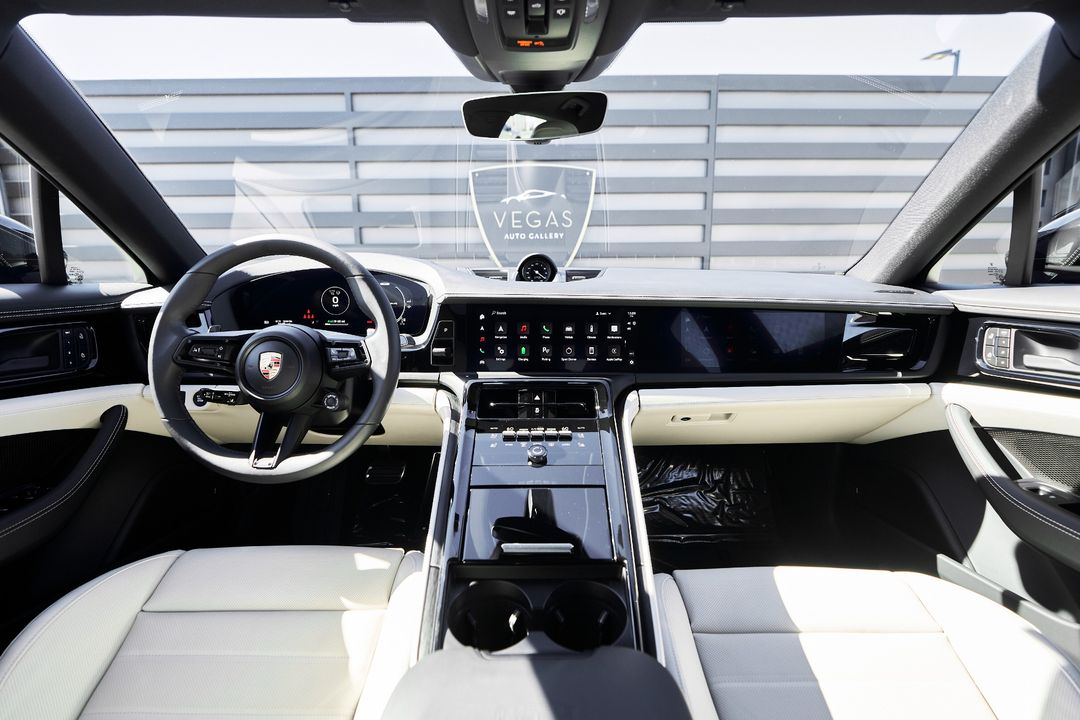 2025 Porsche Panamera E-Hybrid