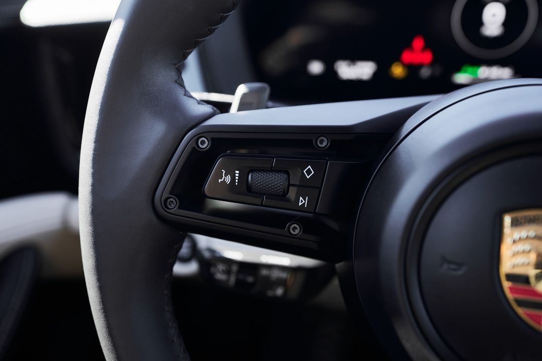 2025 Porsche Panamera E-Hybrid