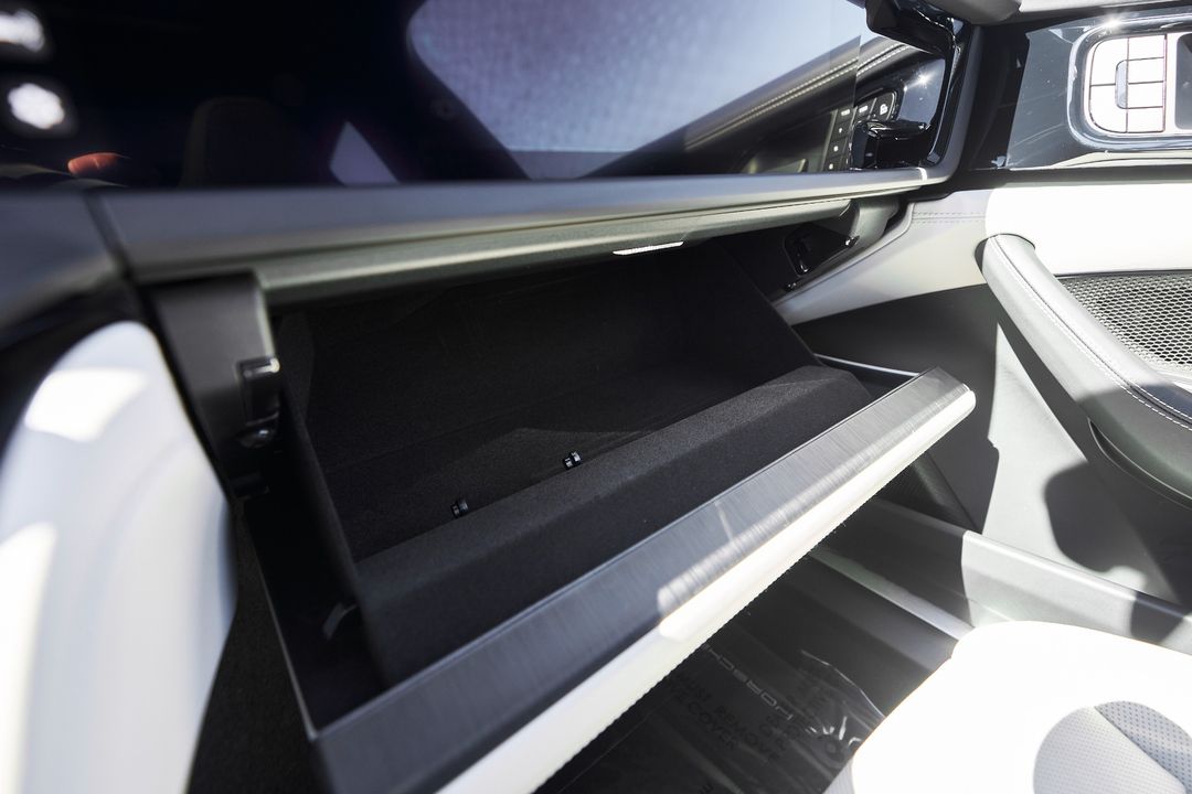 2025 Porsche Panamera E-Hybrid