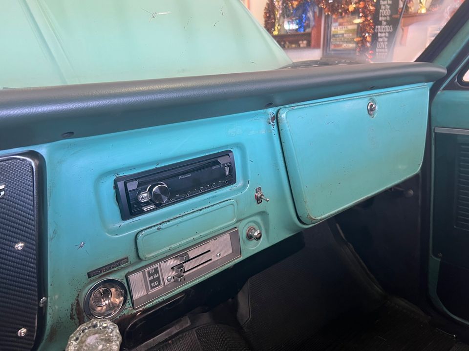 1969 Chevrolet C10 Stepside Pickup Truck