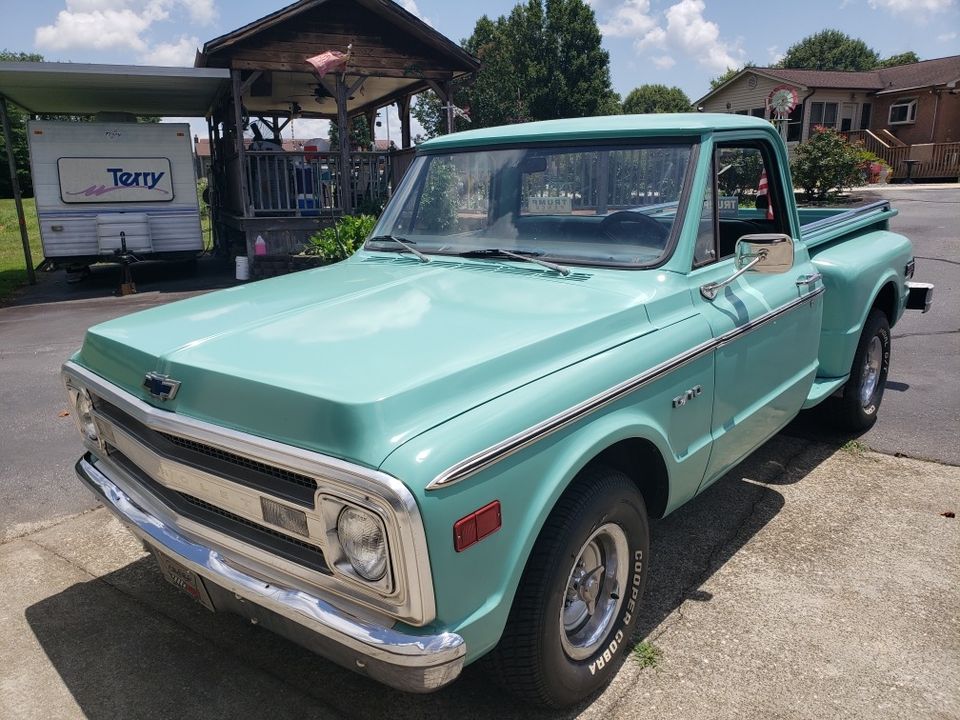 1969 Chevrolet C10 Stepside Pickup Truck