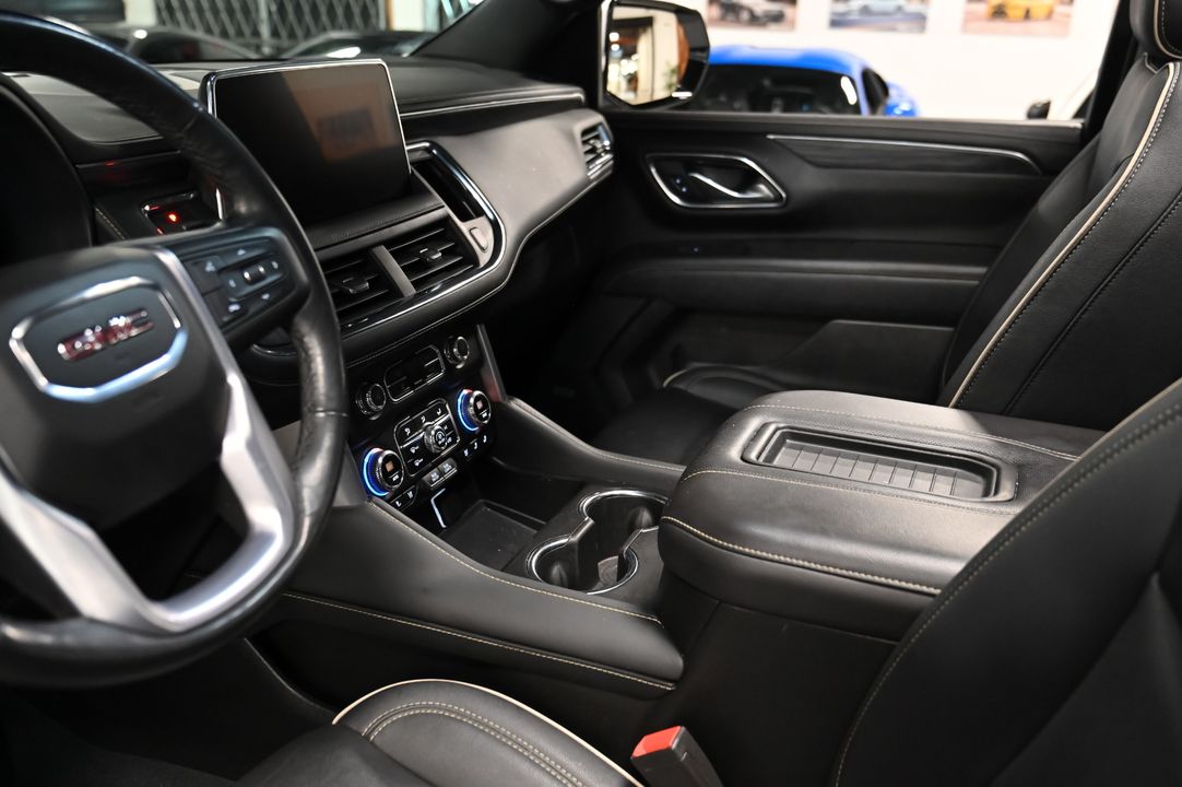 2023 GMC Yukon