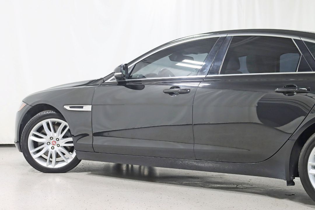 2018 Jaguar XF