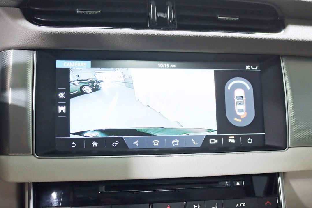 2018 Jaguar XF