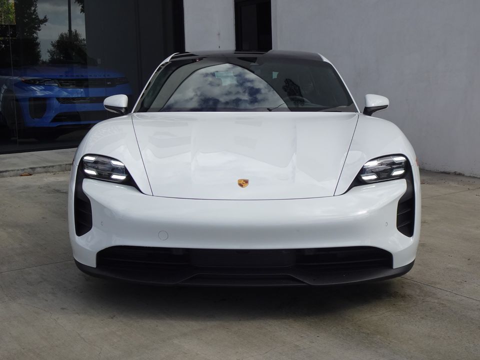 2023 Porsche Taycan