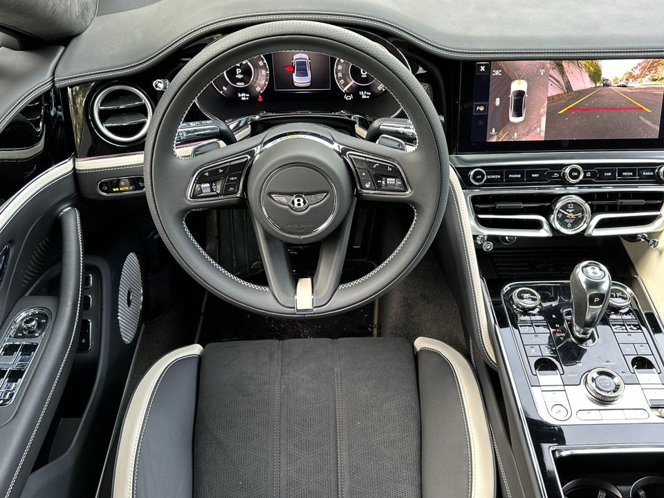 2025 Bentley Flying Spur