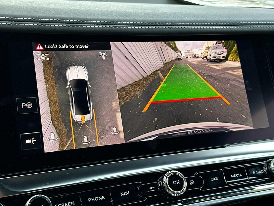 2025 Bentley Flying Spur