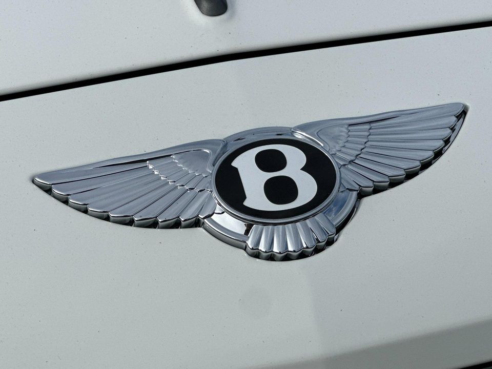 2025 Bentley Flying Spur