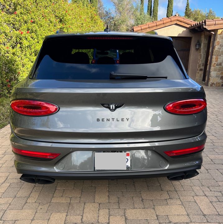 2022 Bentley Bentayga