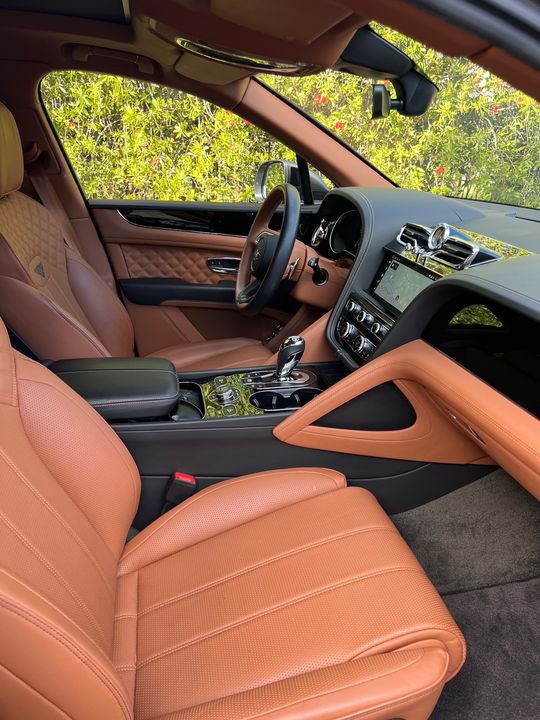 2022 Bentley Bentayga