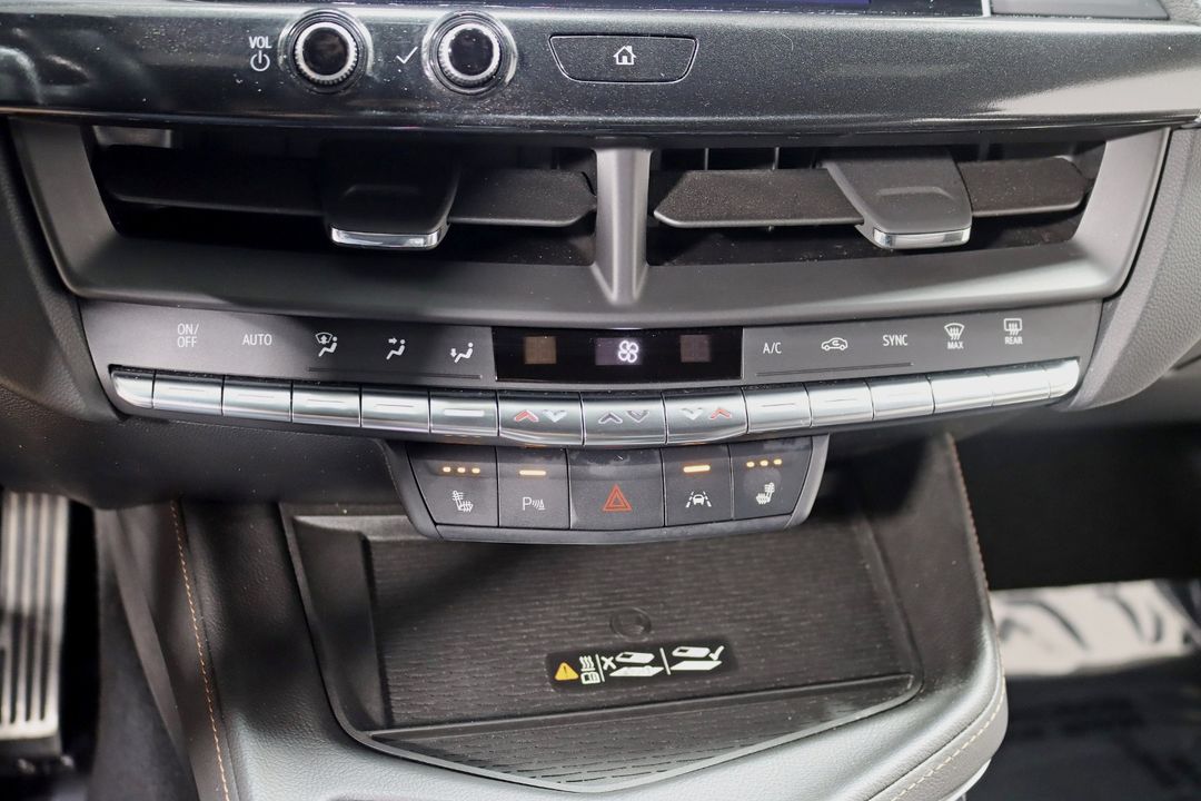 2023 Cadillac CT4