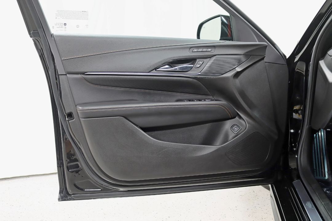 2023 Cadillac CT4