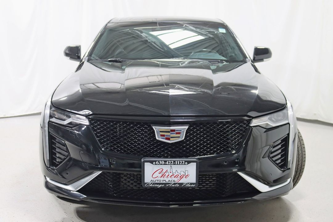 2023 Cadillac CT4