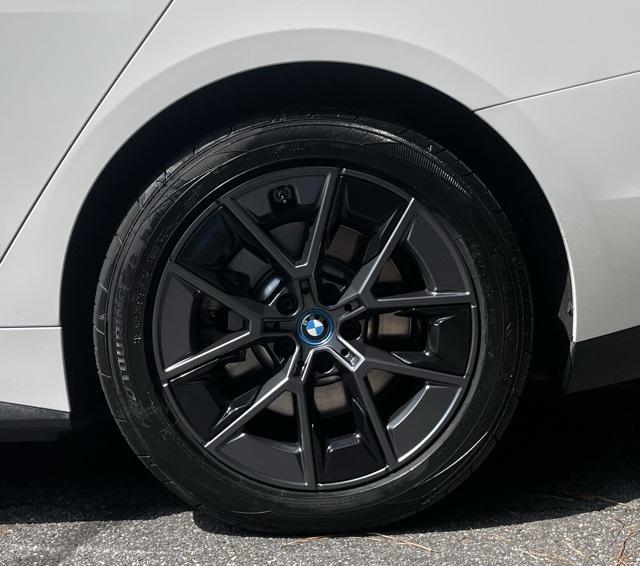 2023 BMW i4