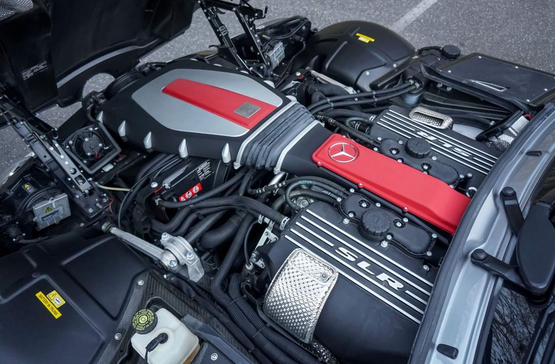 2009 Mercedes-Benz SLR