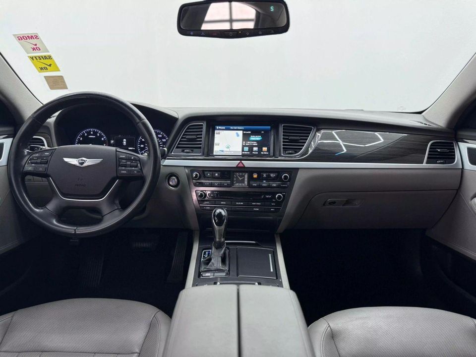 2015 Hyundai Genesis