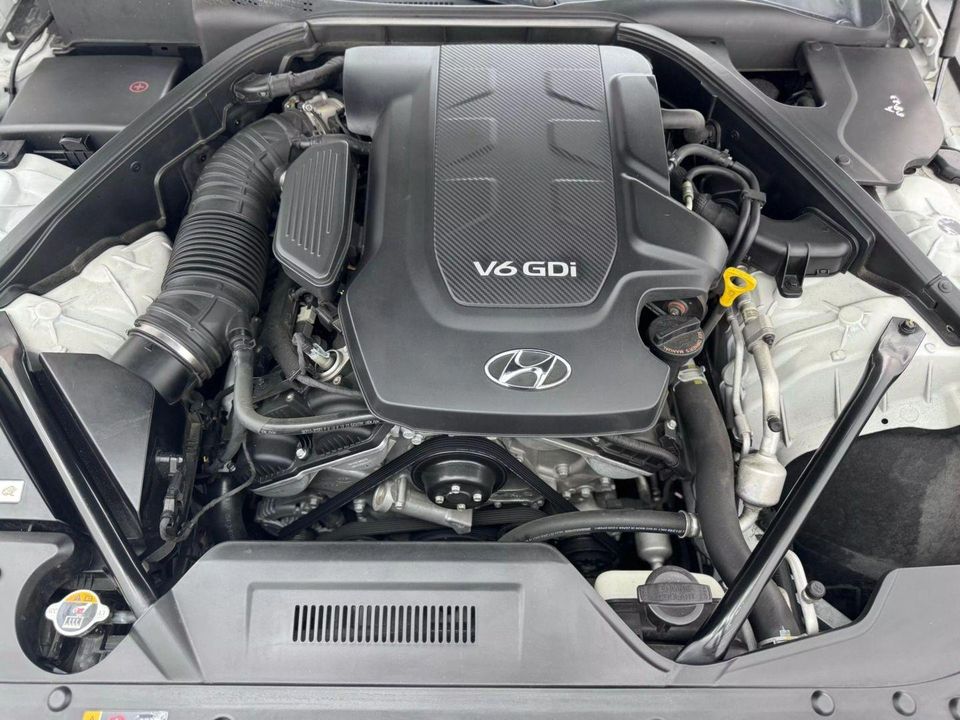 2015 Hyundai Genesis
