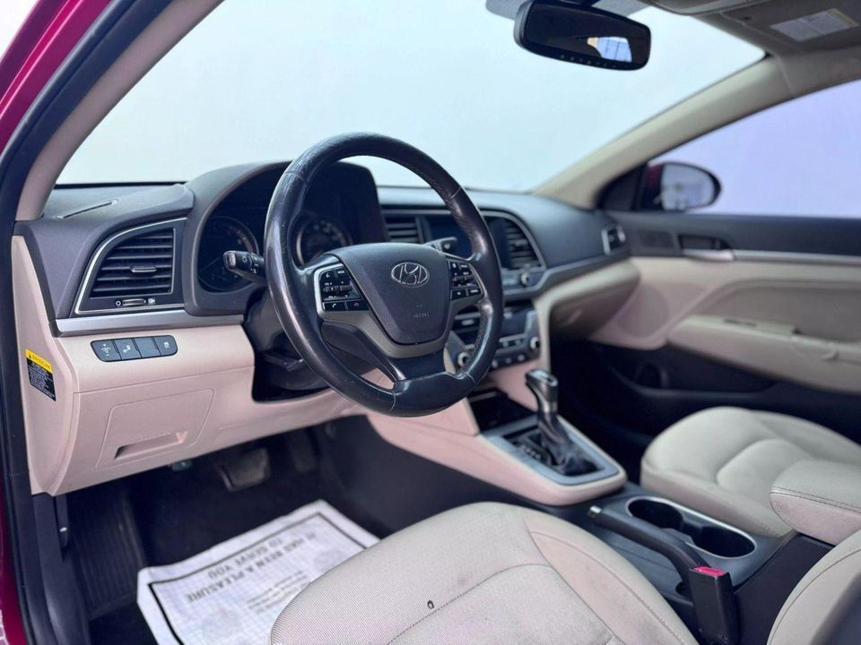 2017 Hyundai Elantra