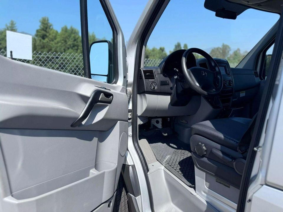 2015 Mercedes-Benz Sprinter 2500 Passenger