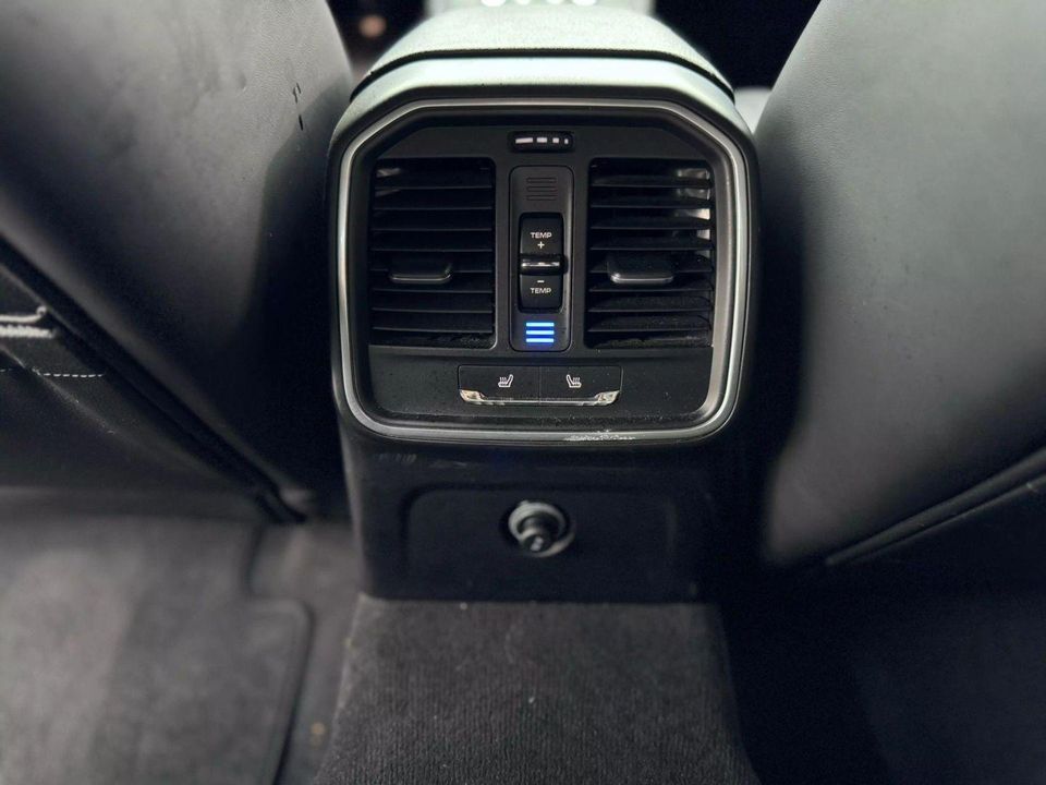 2016 Porsche Macan