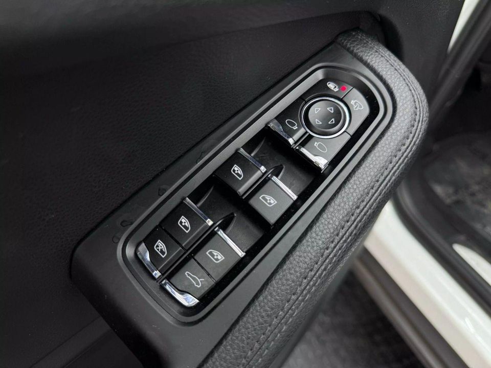 2016 Porsche Macan
