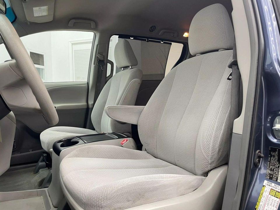 2014 Toyota Sienna