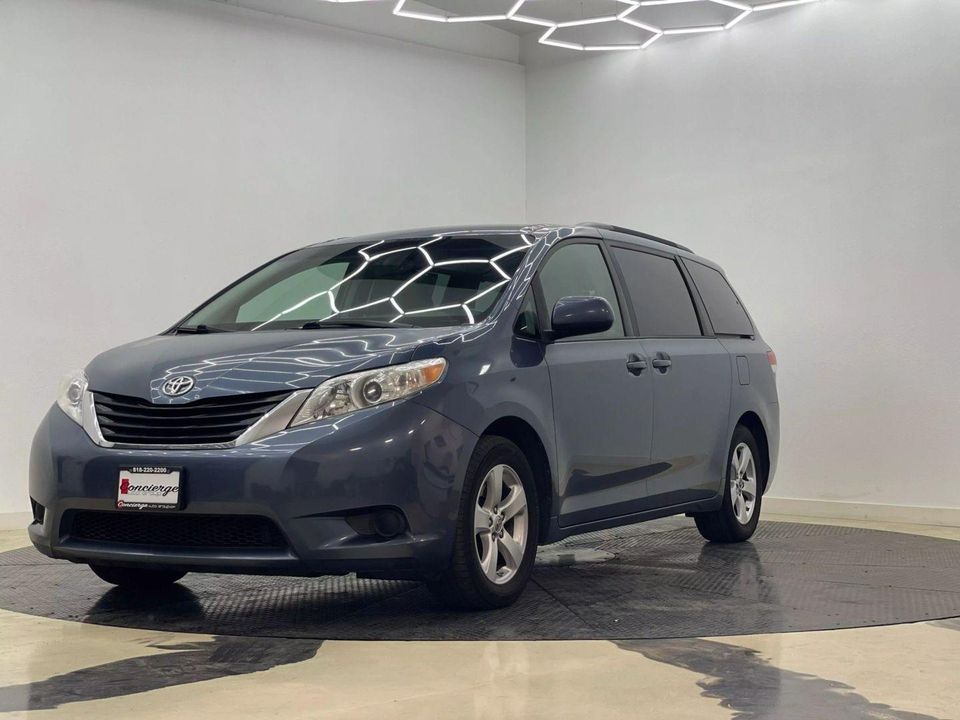 2014 Toyota Sienna
