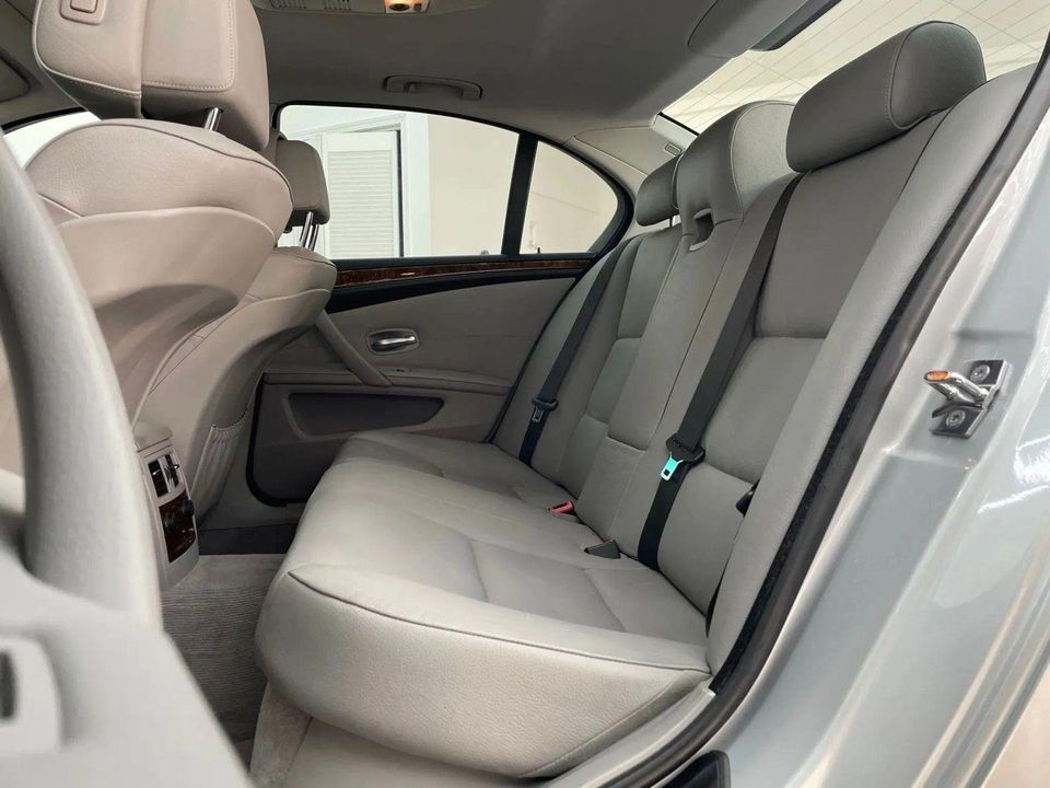 2009 BMW 5 Series