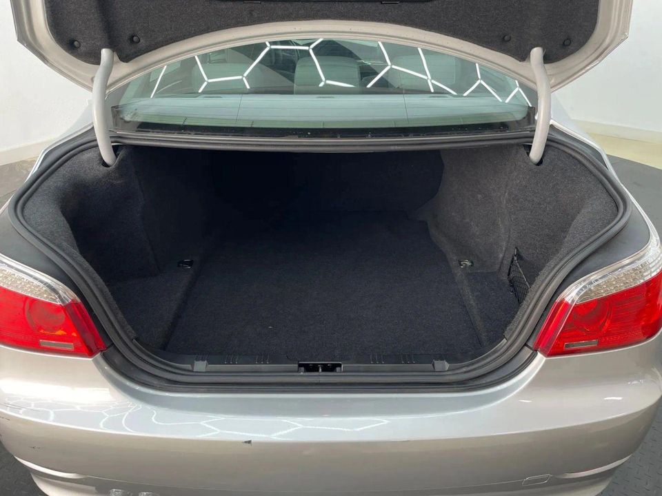 2009 BMW 5 Series