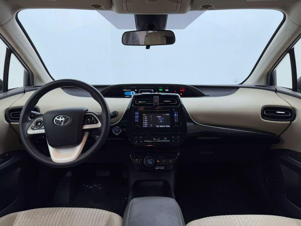 2017 Toyota Prius
