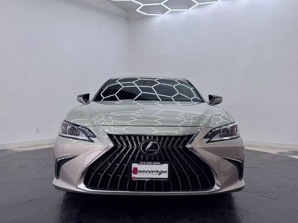 2023 Lexus ES