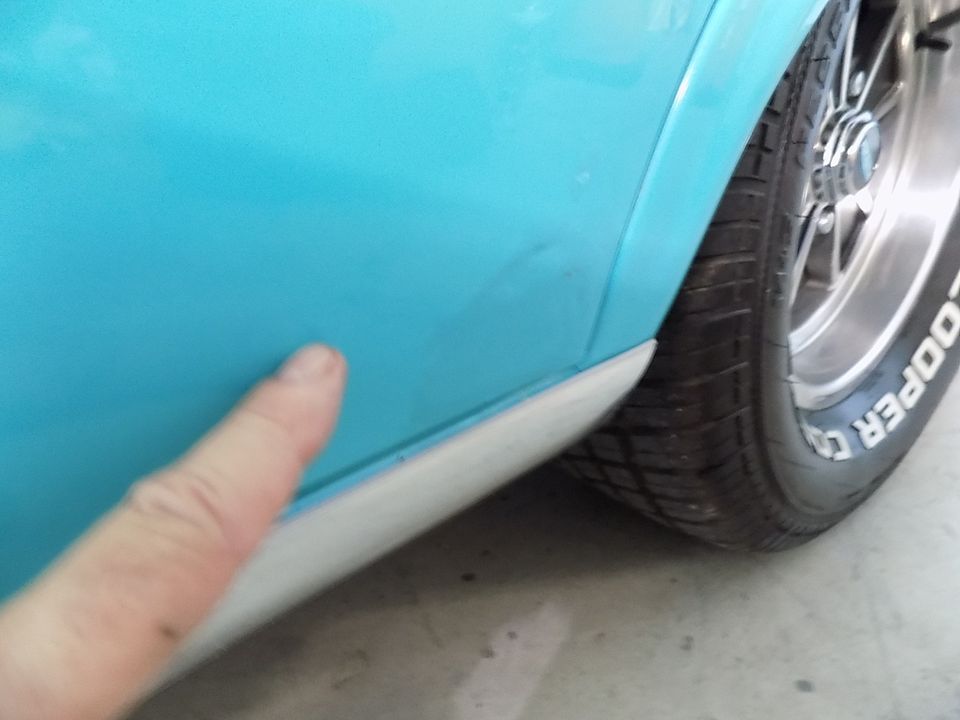 1957 CHEVROLET WAGON  4 SPEED