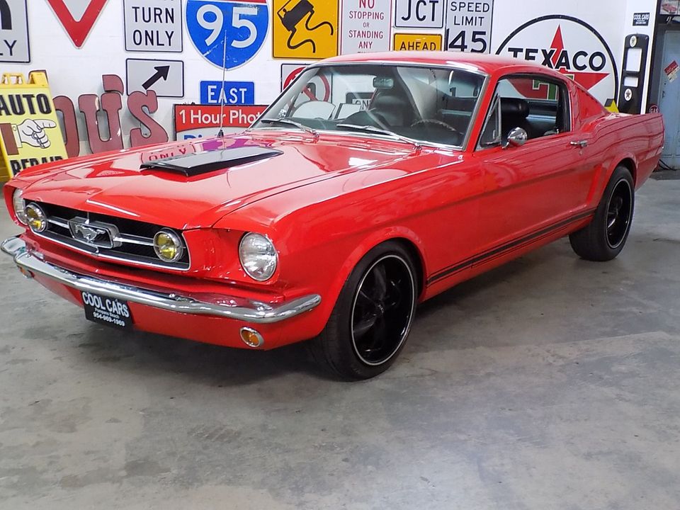 1965 FORD MUSTANG FASTBACK  AIR CONDITIONED  RESTO MOD