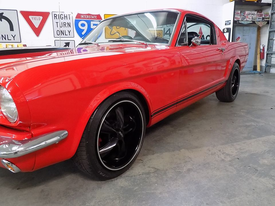 1965 FORD MUSTANG FASTBACK  AIR CONDITIONED  RESTO MOD