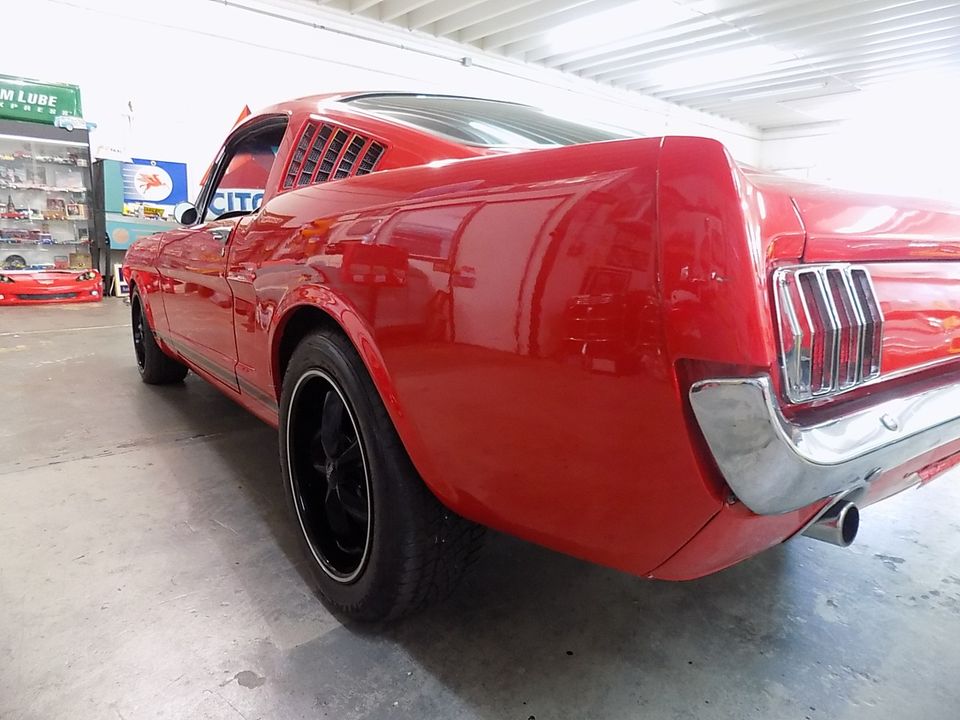 1965 FORD MUSTANG FASTBACK  AIR CONDITIONED  RESTO MOD