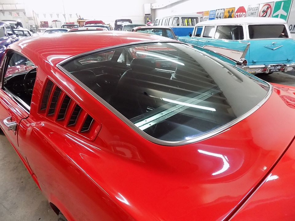 1965 FORD MUSTANG FASTBACK  AIR CONDITIONED  RESTO MOD