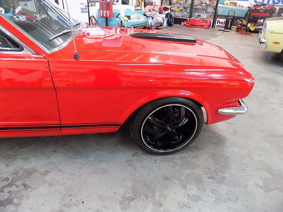 1965 FORD MUSTANG FASTBACK  AIR CONDITIONED  RESTO MOD