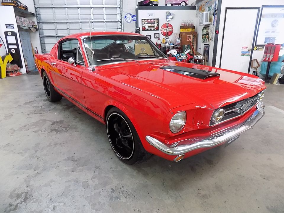 1965 FORD MUSTANG FASTBACK  AIR CONDITIONED  RESTO MOD