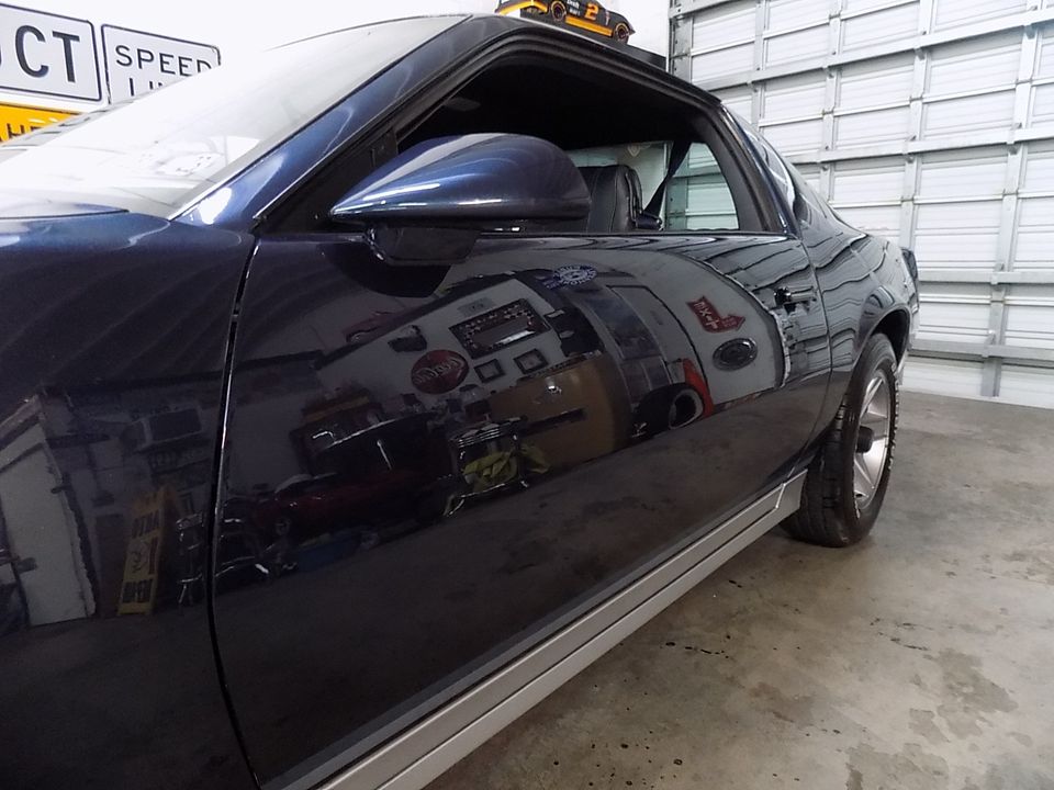 1982 CHEVROLET CAMARO Z 28 4 SPEED MANUAL TRANS