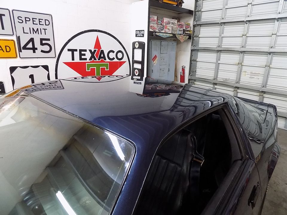1982 CHEVROLET CAMARO Z 28 4 SPEED MANUAL TRANS