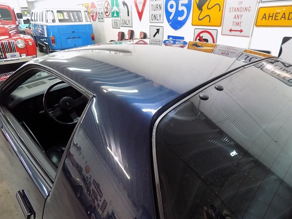 1982 CHEVROLET CAMARO Z 28 4 SPEED MANUAL TRANS