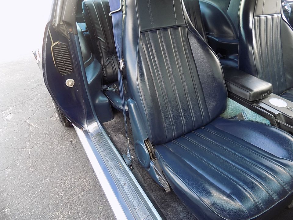 1982 CHEVROLET CAMARO Z 28 4 SPEED MANUAL TRANS