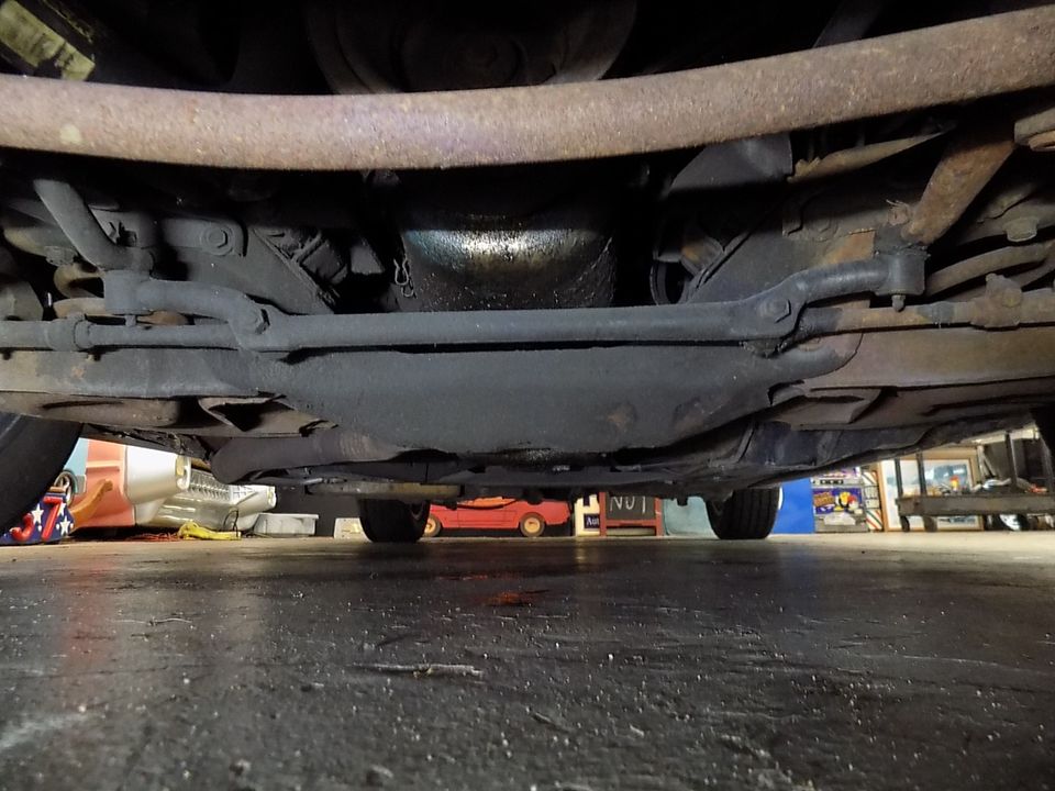 1982 CHEVROLET CAMARO Z 28 4 SPEED MANUAL TRANS