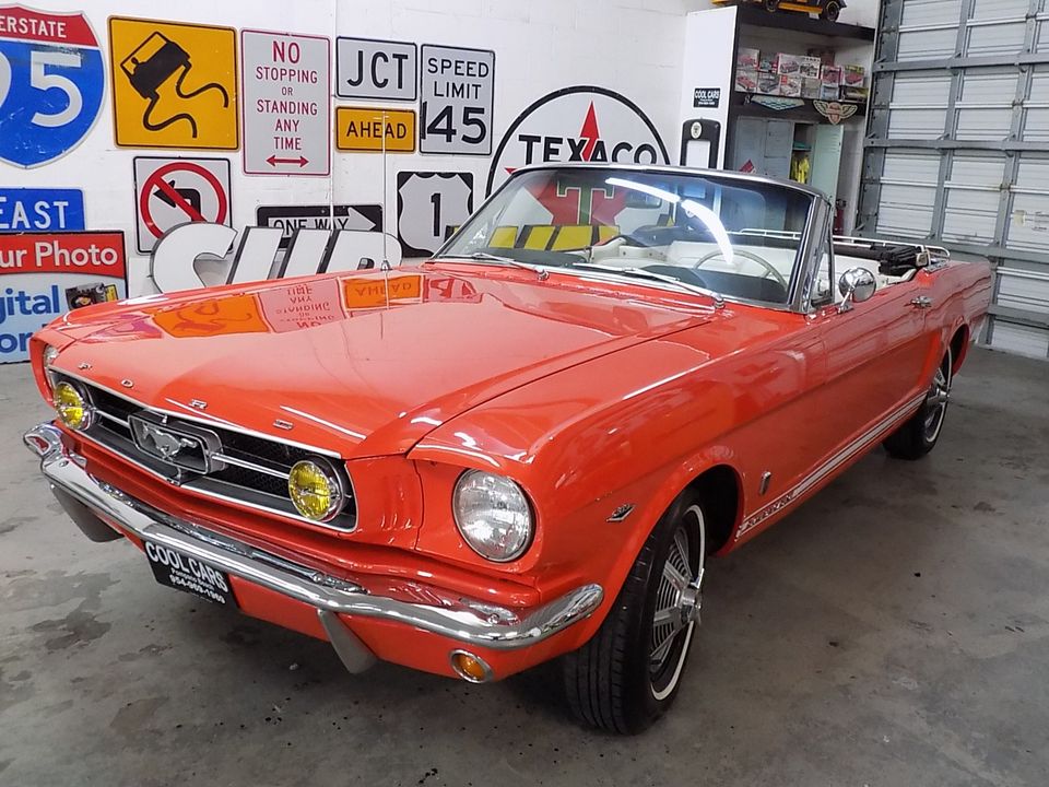 1965 FORD MUSTANG