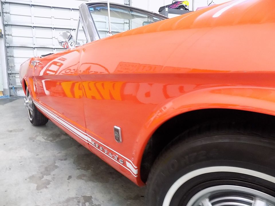 1965 FORD MUSTANG