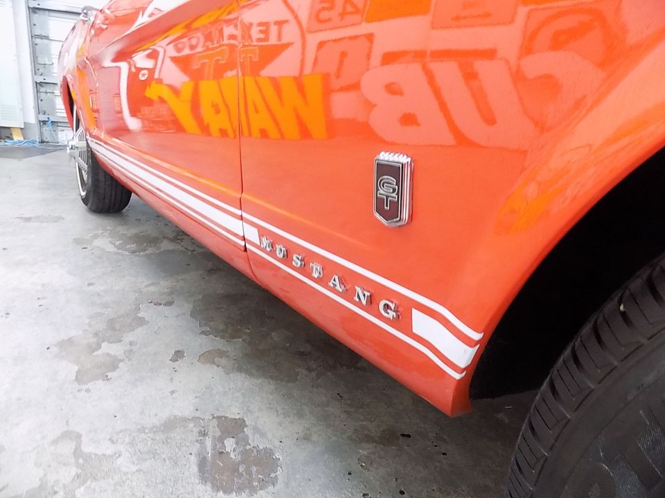 1965 FORD MUSTANG